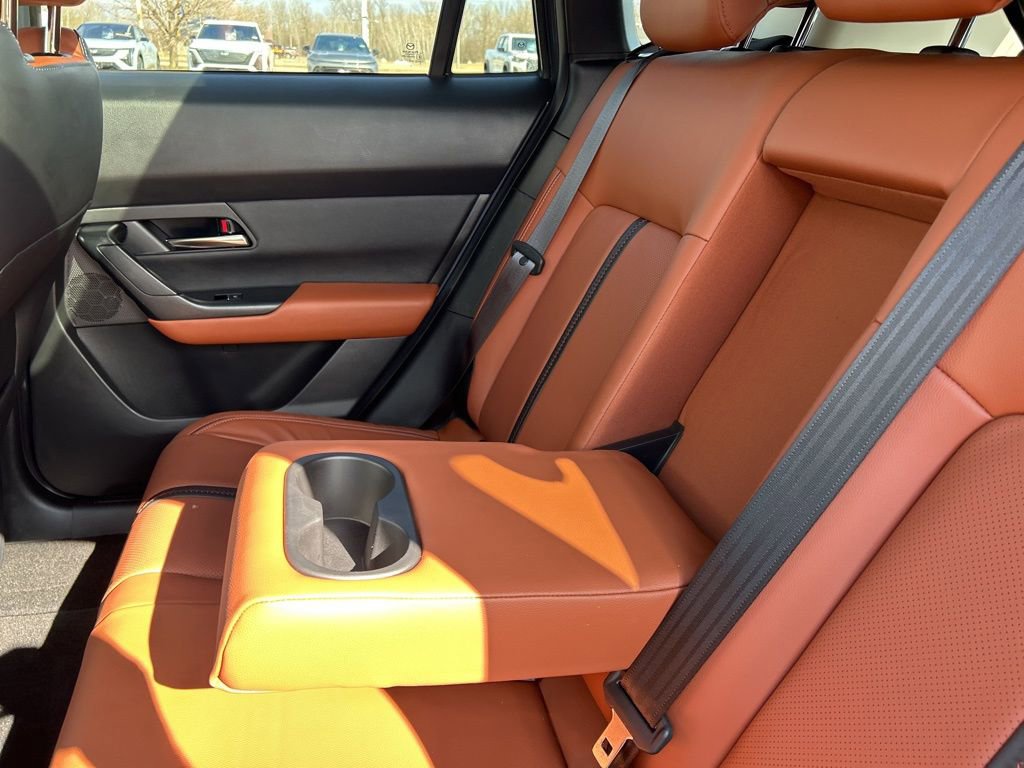 Used 2024 MAZDA CX-50 2.5 Turbo w/ Weather Package AWD/4WD image 29