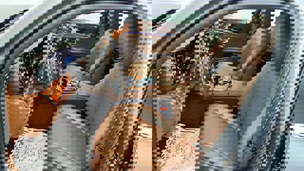 Used 2020 Mercedes-Benz E 450 4MATIC Wagon image 21