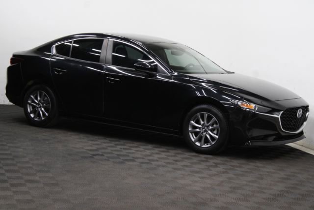 Used 2021 MAZDA MAZDA3 s FWD image 1