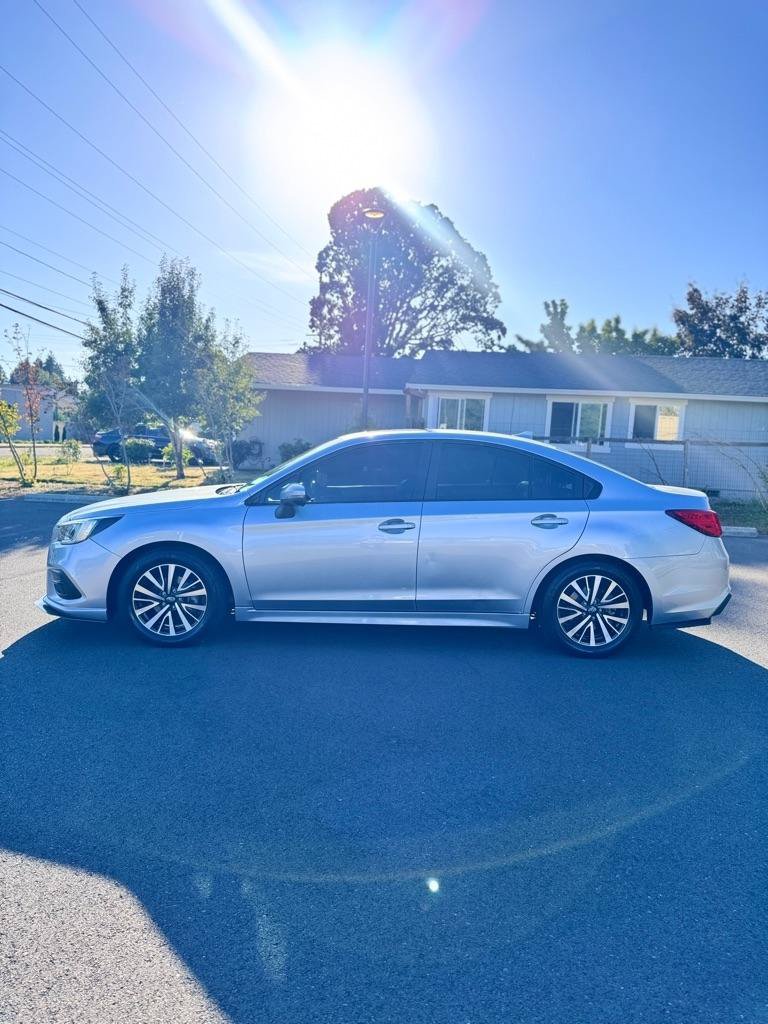 Used 2018 Subaru Legacy 2.5i Premium AWD/4WD image 8