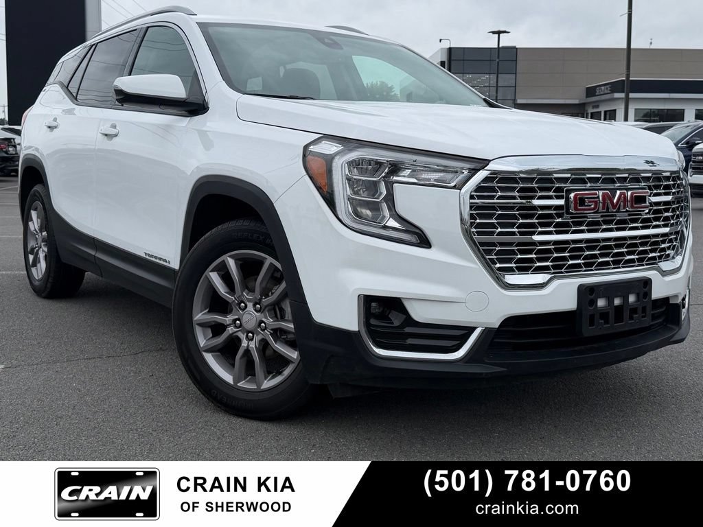 Used 2024 GMC Terrain SLT AWD/4WD image 1
