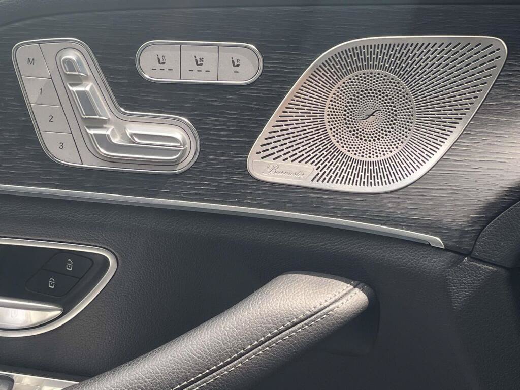 Certified 2025 Mercedes-Benz GLS 450 4MATIC w/ AMG Line Exterior image 36