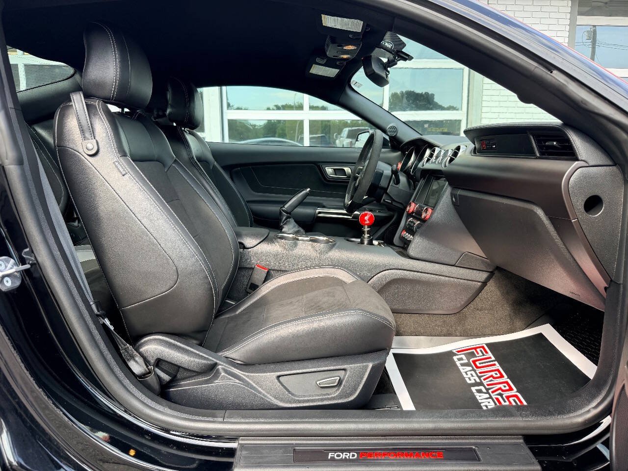 Used 2018 Ford Mustang Shelby GT350 w/ Convenience Package RWD image 35
