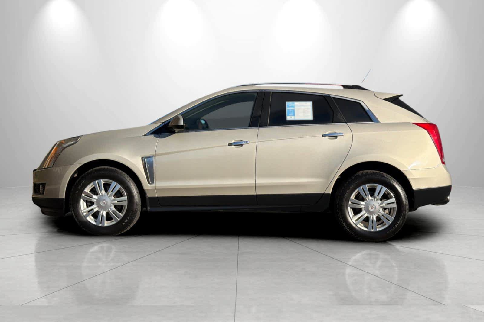 Used 2016 Cadillac SRX Luxury AWD/4WD image 5
