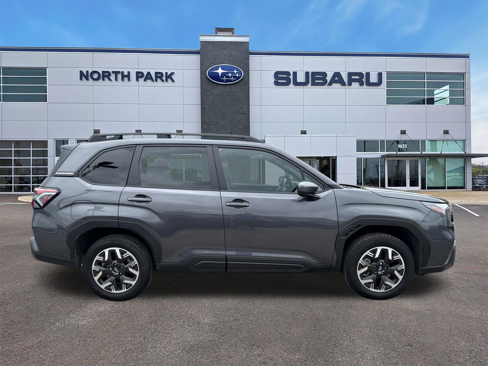 Certified 2026 Subaru Forester Premium AWD/4WD image 2