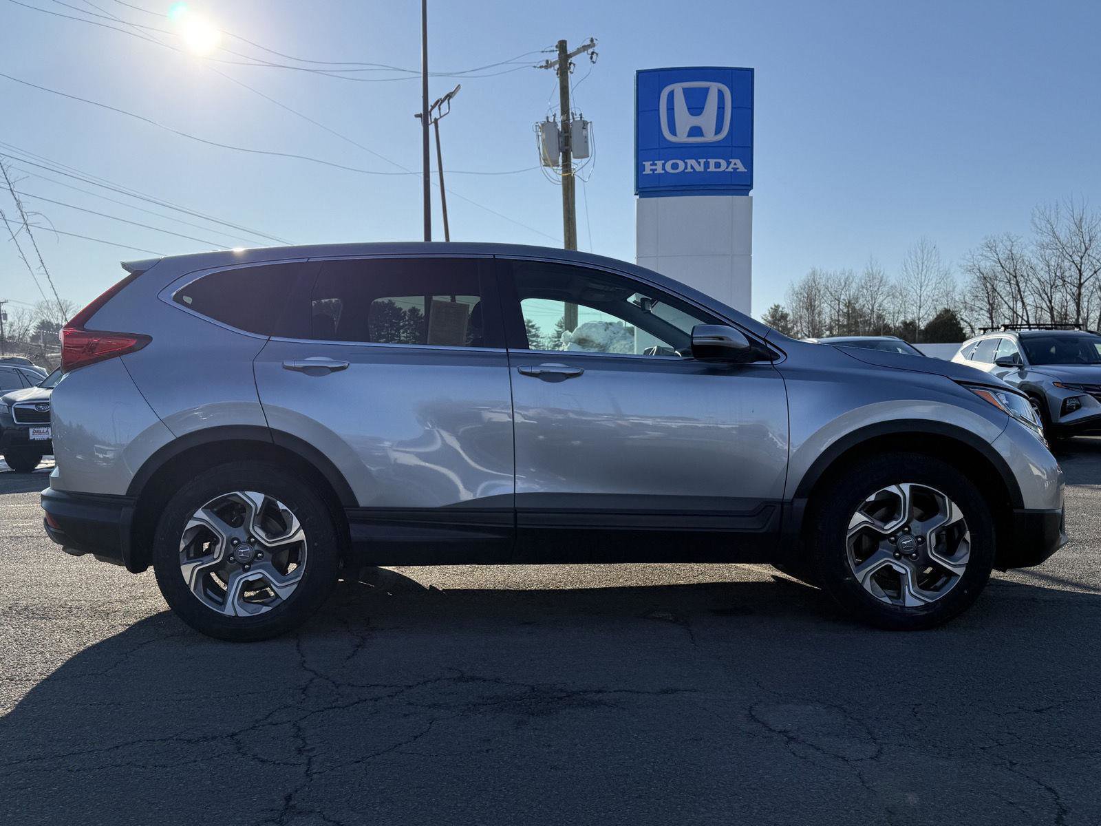 Used 2019 Honda CR-V EX-L image 4