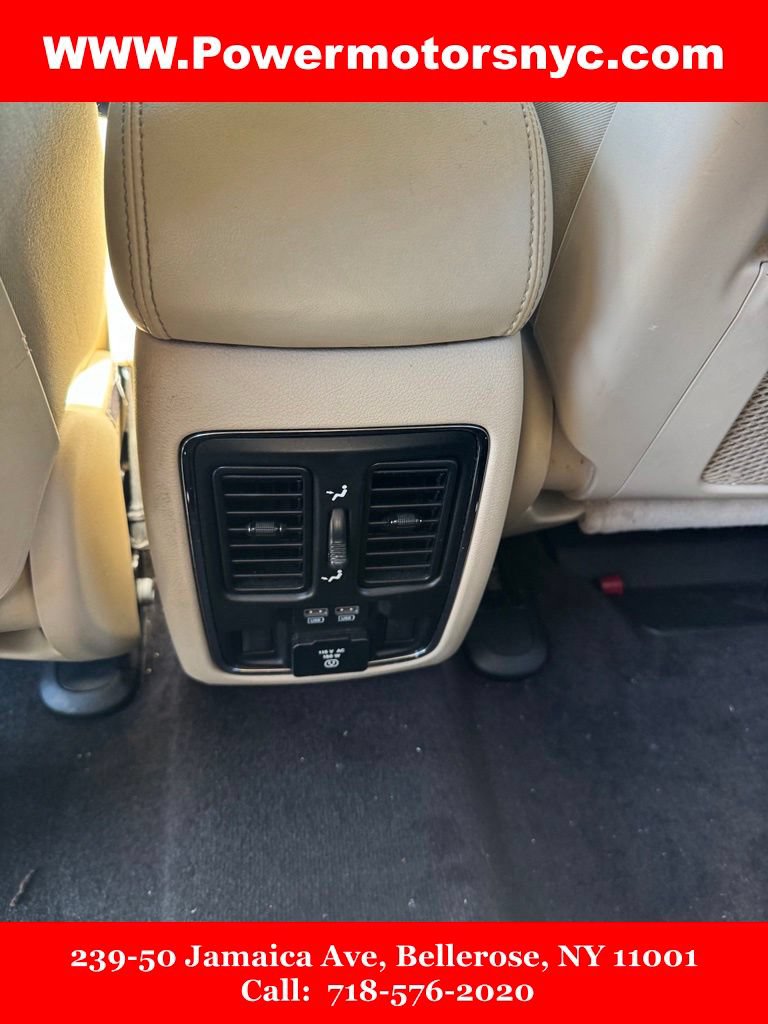 Used 2019 Jeep Grand Cherokee Limited AWD/4WD image 25