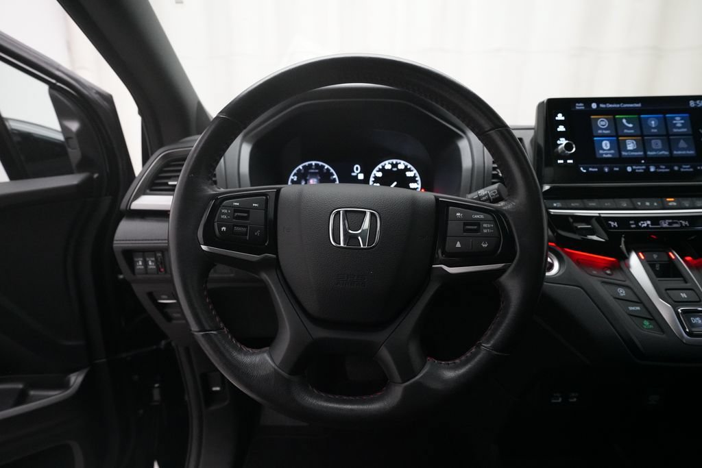Used 2025 Honda Odyssey Sport-L image 4