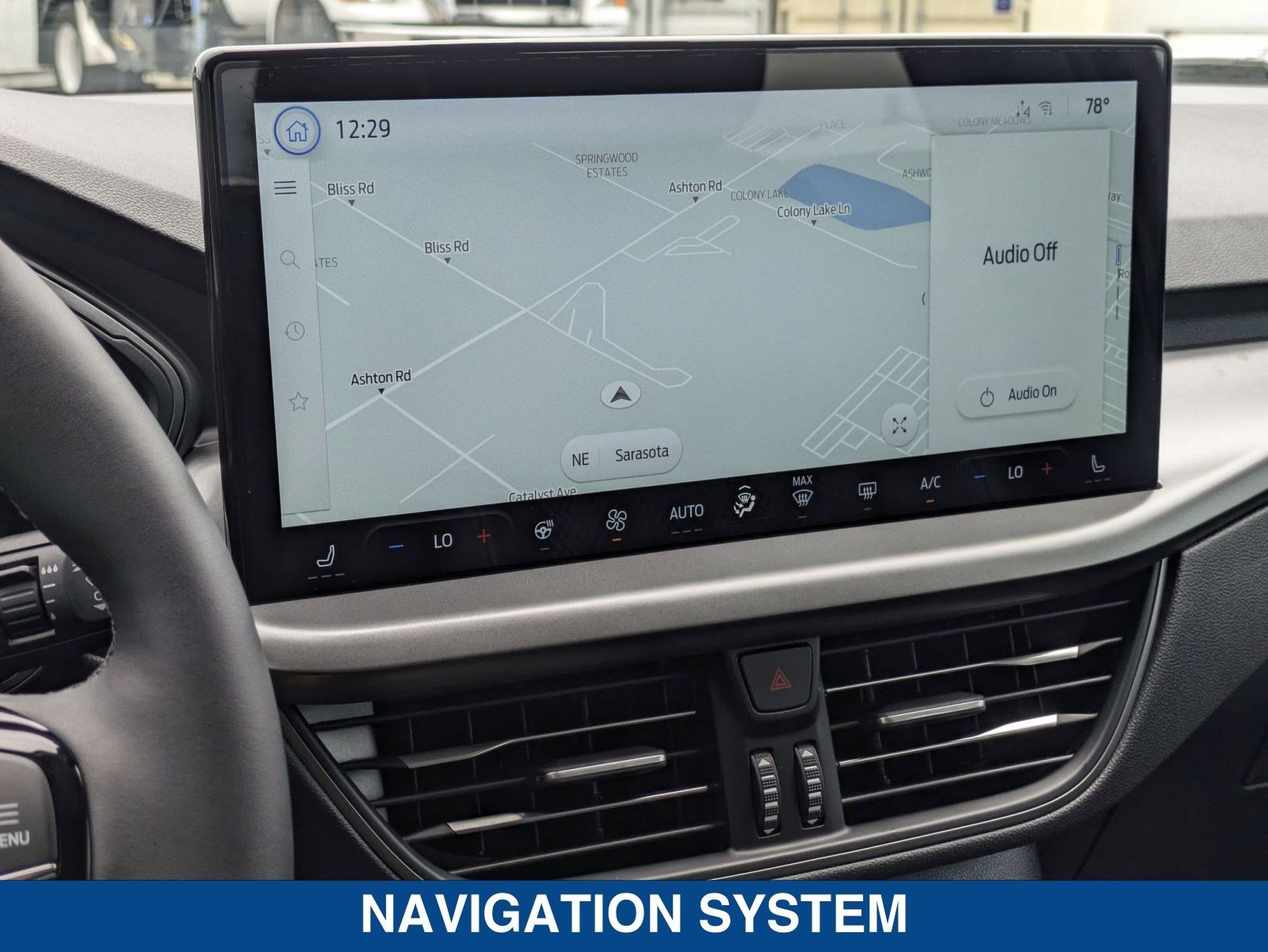 New 2025 Ford Escape SE image 30