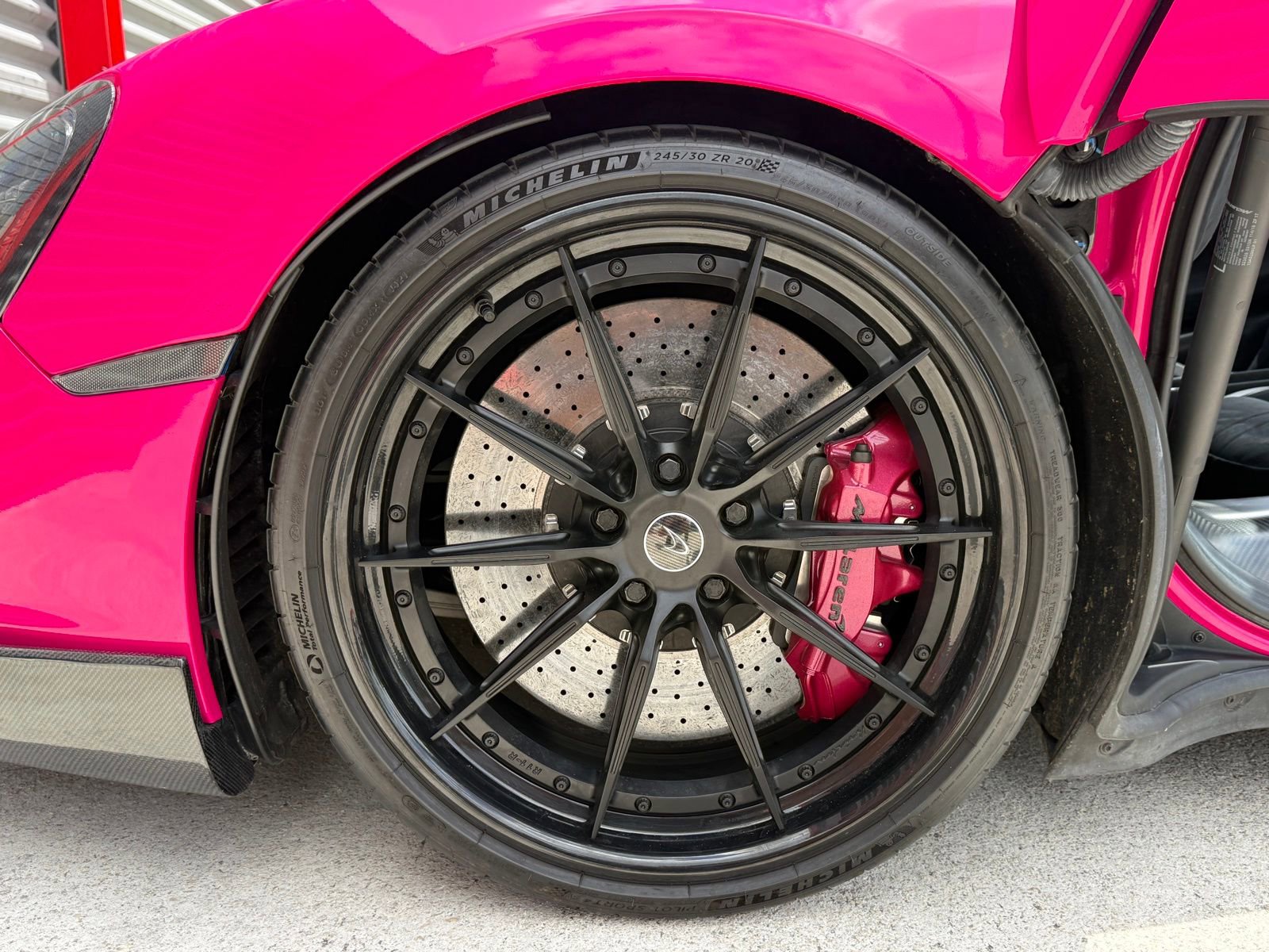 Used 2019 McLaren 600LT RWD image 30