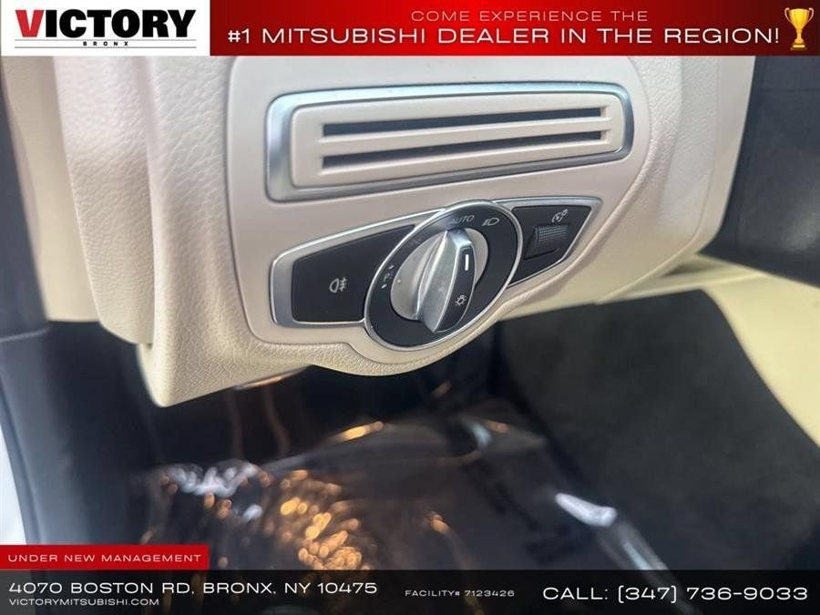 Used 2021 Mercedes-Benz C 300 4MATIC Sedan w/ Premium Package image 33