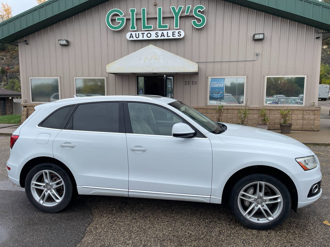 Used 2016 Audi Q5 2.0T Premium Plus w/ Technology Package image 1