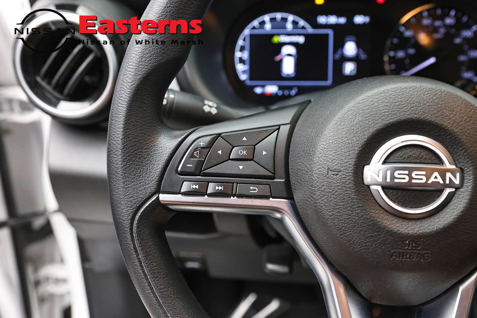 Used 2024 Nissan Kicks SV FWD image 15