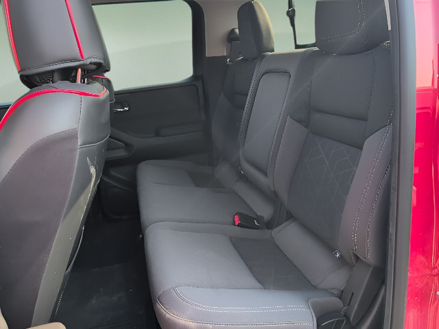 Used 2026 Nissan Frontier SV w/ All-Weather Content Package AWD/4WD image 16