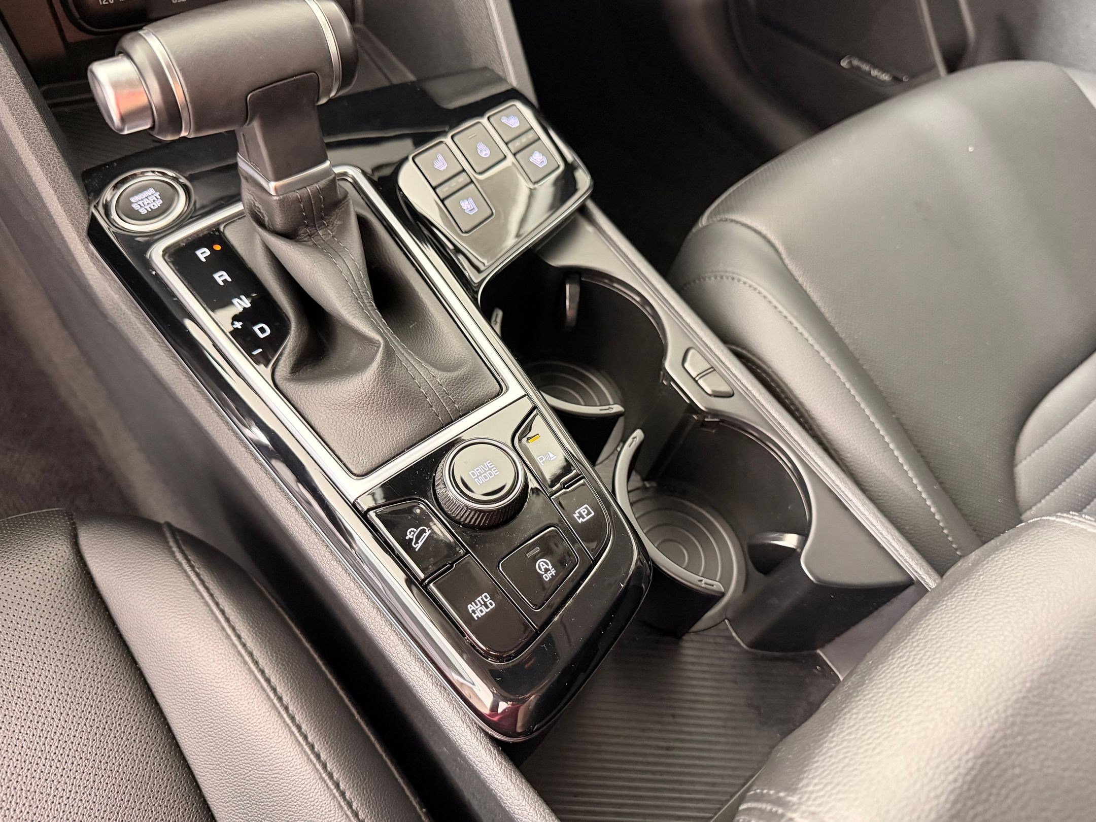 Used 2024 Kia Sportage SX image 26