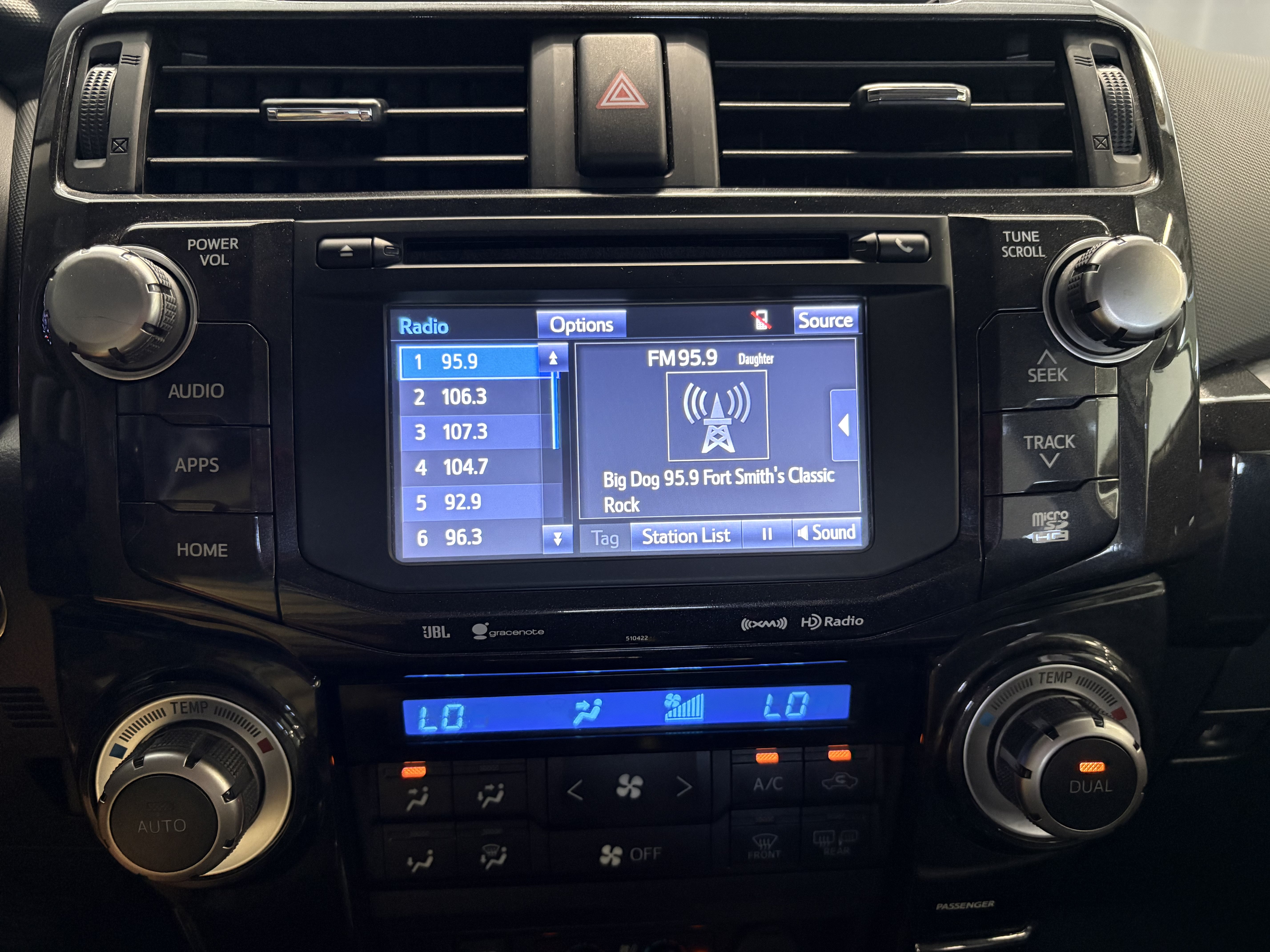 Certified 2019 Toyota 4Runner Limited AWD/4WD image 17