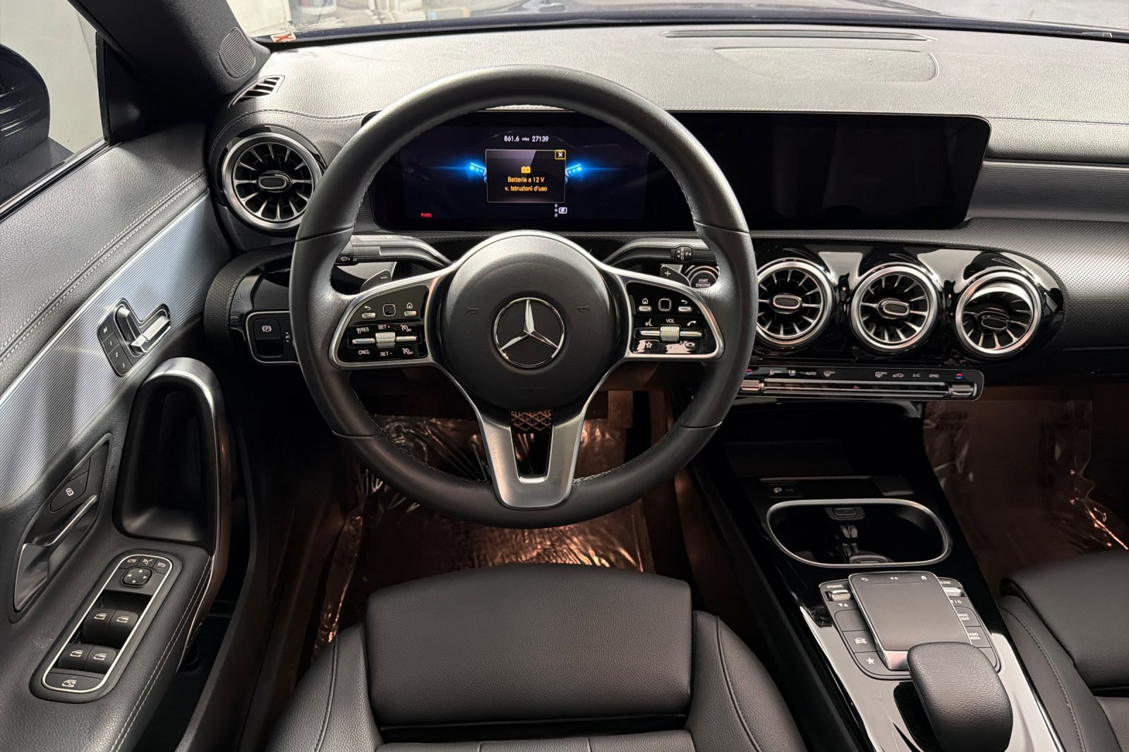 Used 2023 Mercedes-Benz CLA 250 image 13