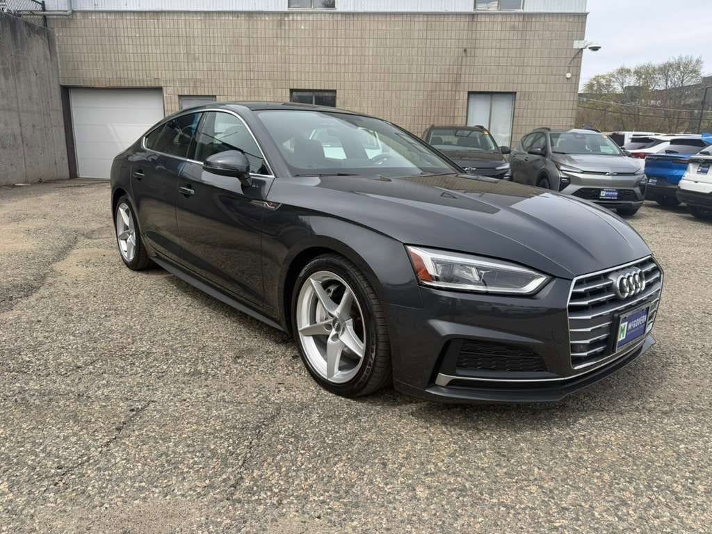 Used 2018 Audi A5 2.0T Premium Plus w/ Premium Plus AWD/4WD image 9