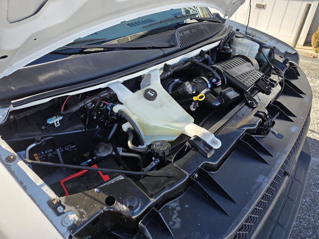 Used 2012 Chevrolet Express 2500 w/ Power Package image 32