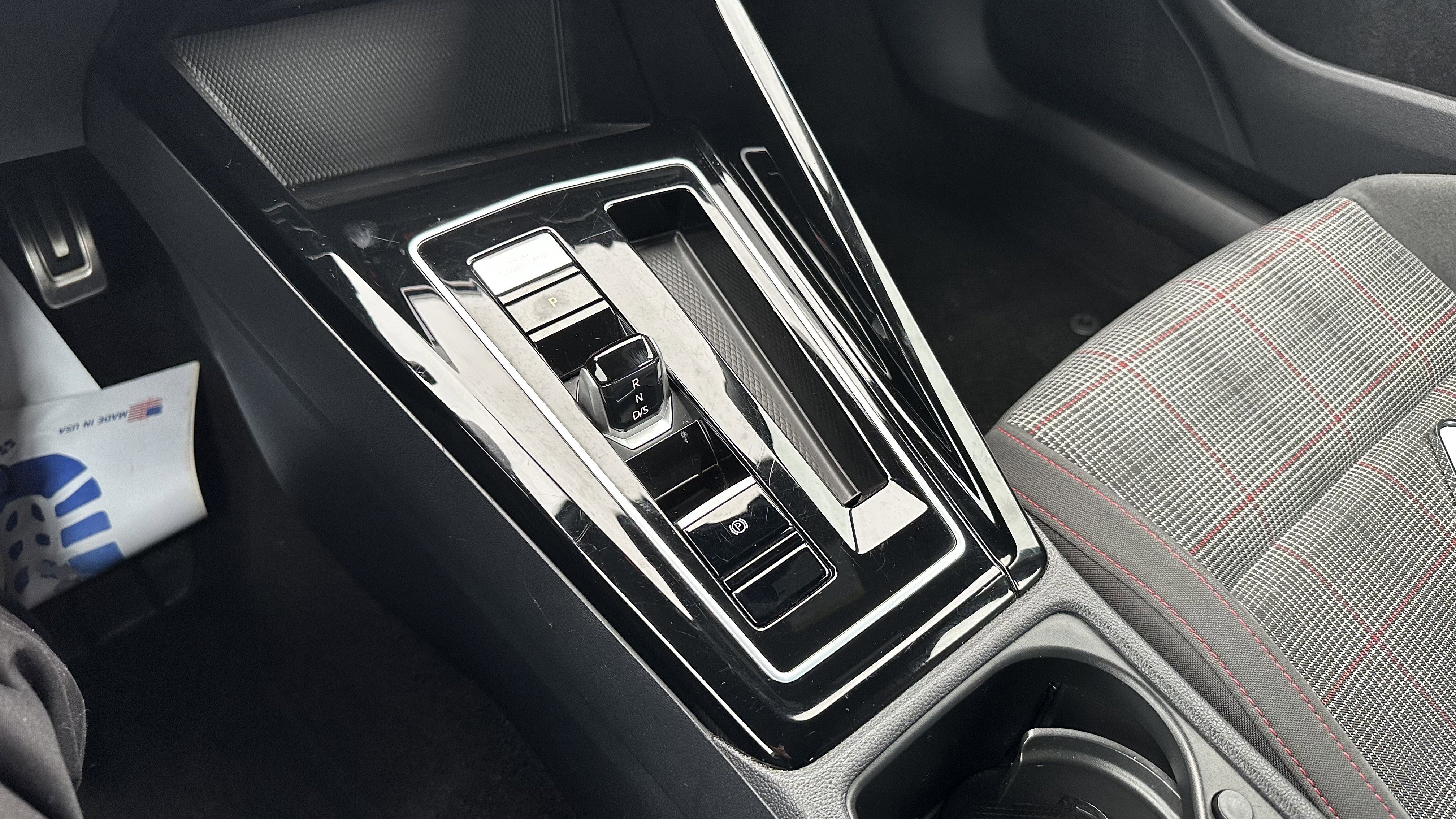 Used 2024 Volkswagen GTI S image 27