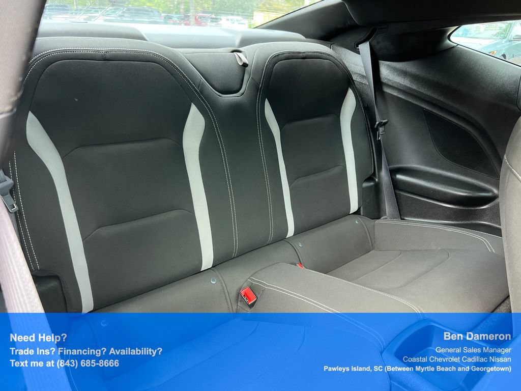 Used 2019 Chevrolet Camaro LT w/ Technology Package RWD image 20