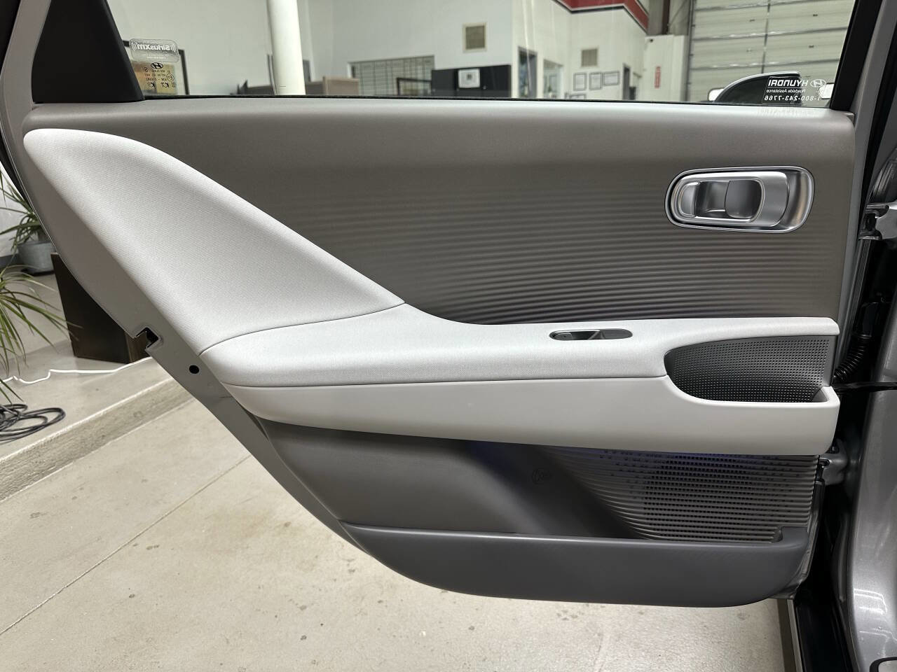 Used 2023 Hyundai Ioniq 6 SEL w/ Cargo Package image 12