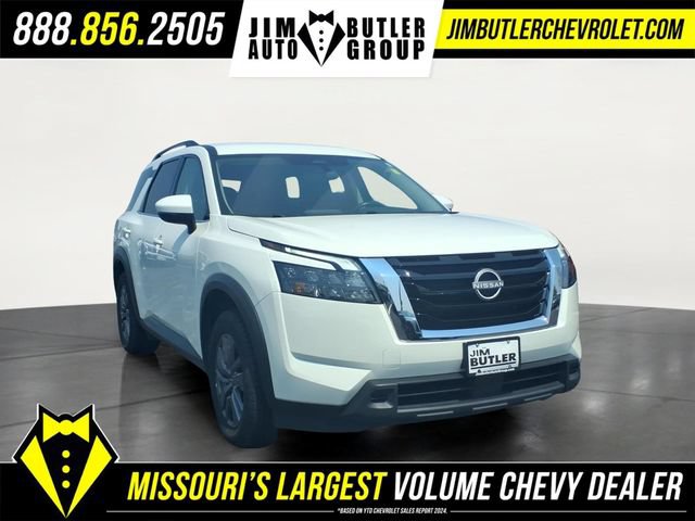 Used 2024 Nissan Pathfinder SV FWD image 25