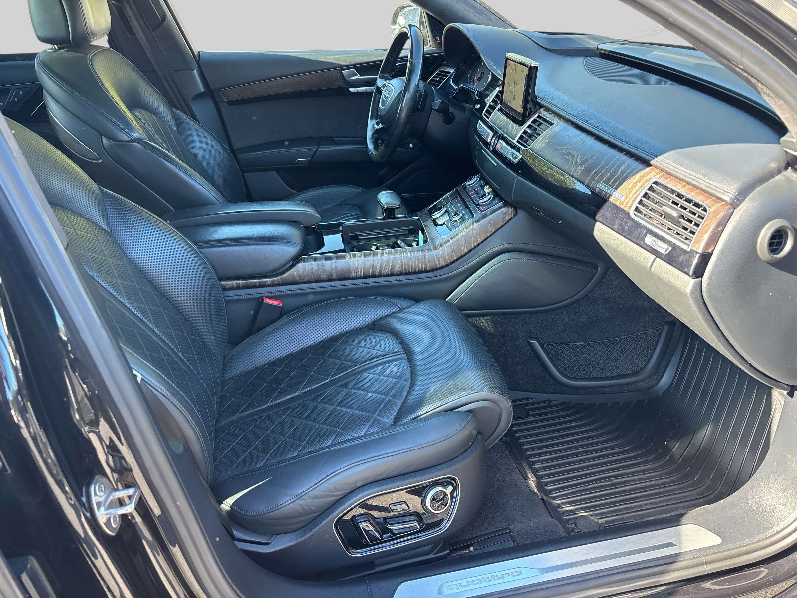 Used 2015 Audi A8 L 3.0T w/ Premium Package AWD/4WD image 12