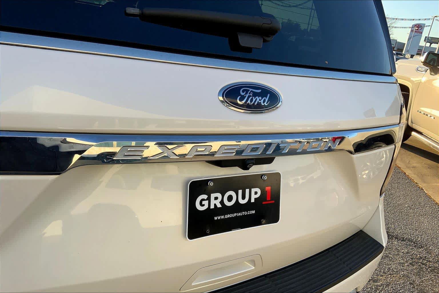 Used 2018 Ford Expedition Limited w/ Equipment Group 302A image 10