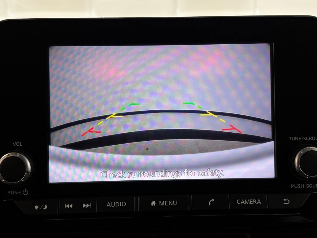 Used 2024 Nissan Pathfinder SV image 25