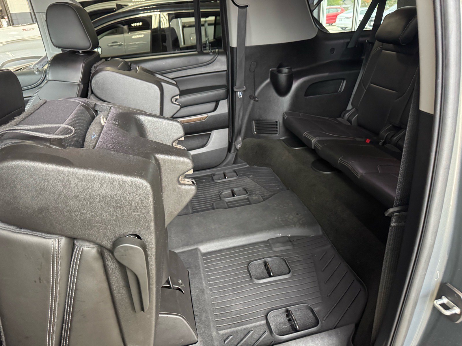 Used 2018 GMC Yukon XL Denali w/ Denali Ultimate Package AWD/4WD image 13
