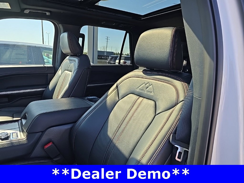 Used 2024 Ford Expedition Timberline image 10