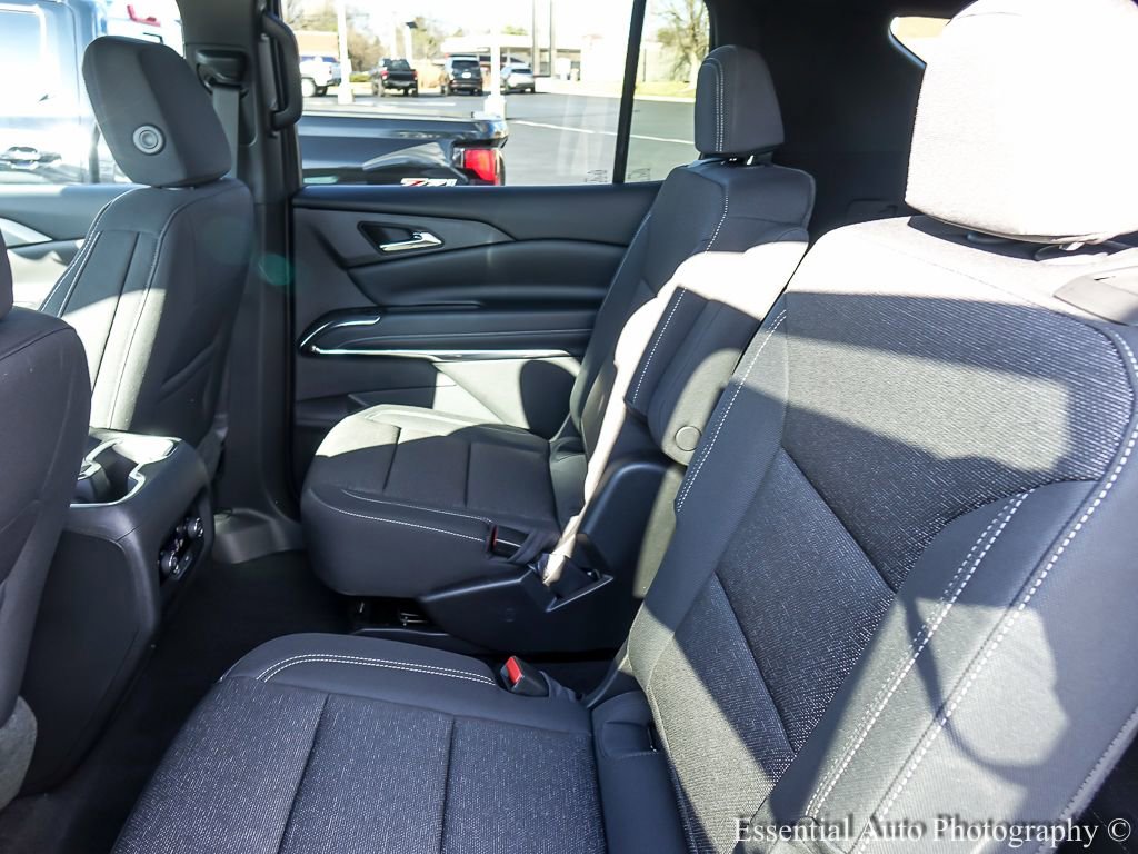 New 2026 Chevrolet Traverse LT w/ Midnight/Sport Edition image 11