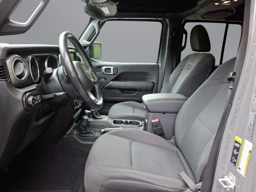 Used 2020 Jeep Wrangler Unlimited Sahara AWD/4WD image 11
