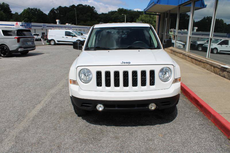 Used 2016 Jeep Patriot Sport w/ Power Value Group AWD/4WD image 2