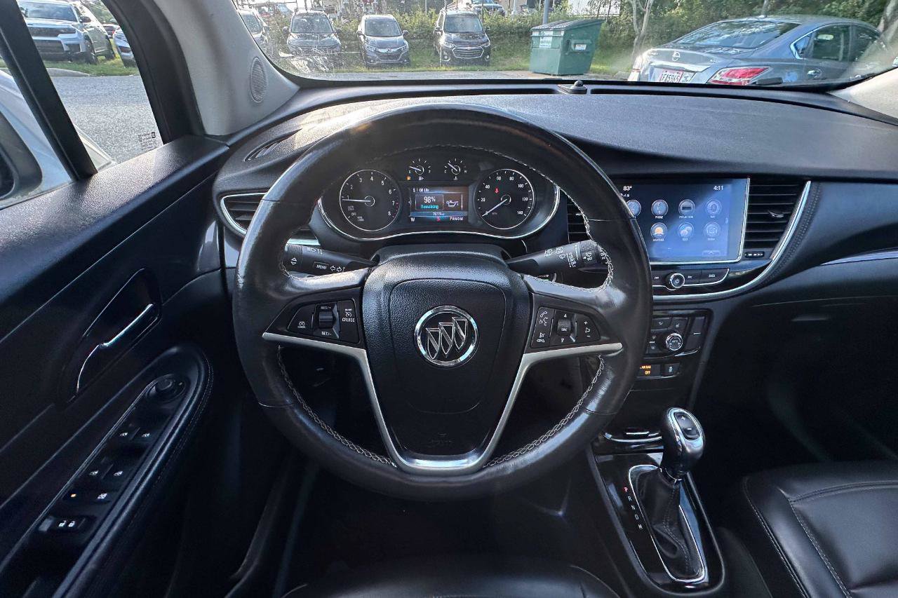 Used 2019 Buick Encore Essence w/ Experience Buick Package AWD/4WD image 13