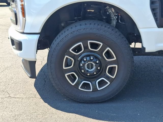 Used 2026 Ford F350 Platinum AWD/4WD image 33
