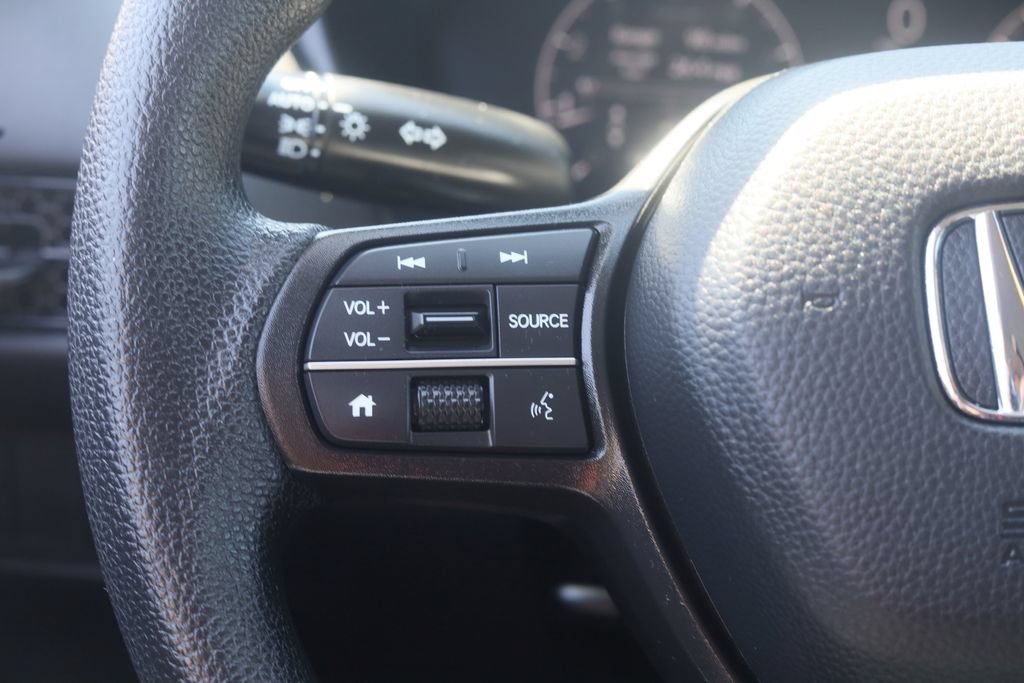 Used 2024 Honda HR-V LX image 13