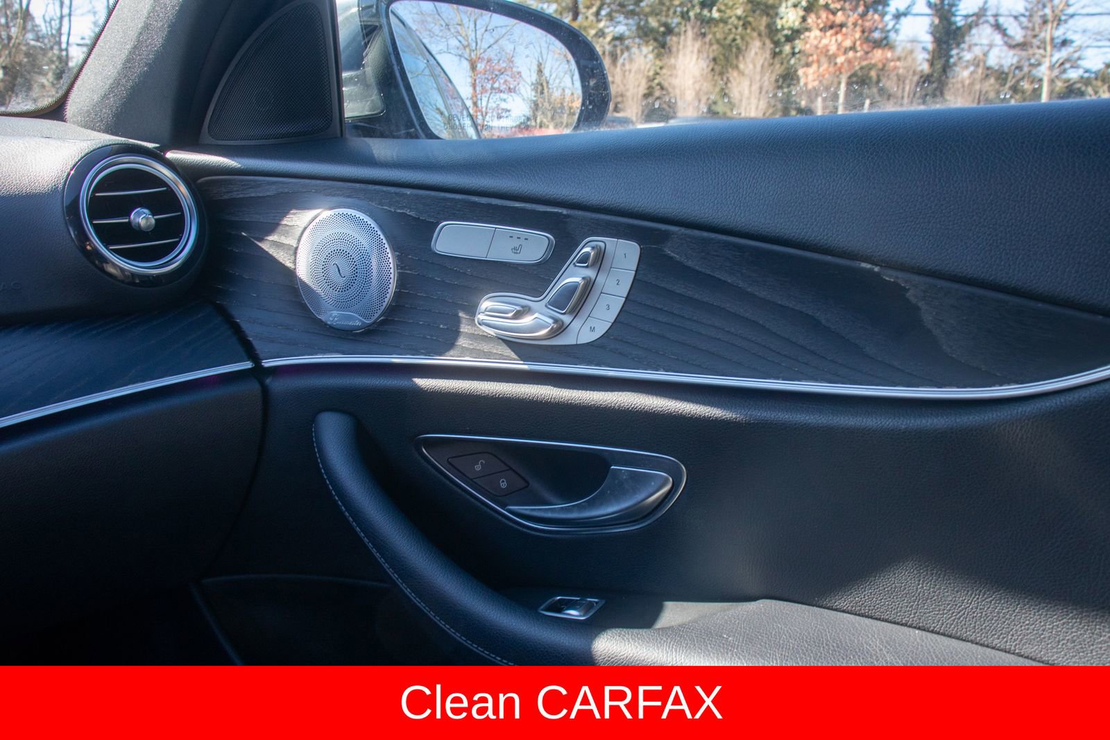 Used 2018 Mercedes-Benz E 300 4MATIC image 16