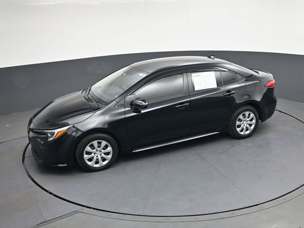 Used 2024 Toyota Corolla LE FWD image 36