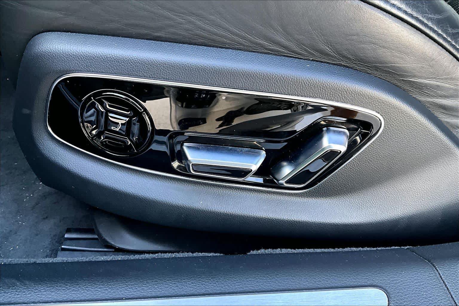 Used 2020 Audi S8 L AWD/4WD image 14