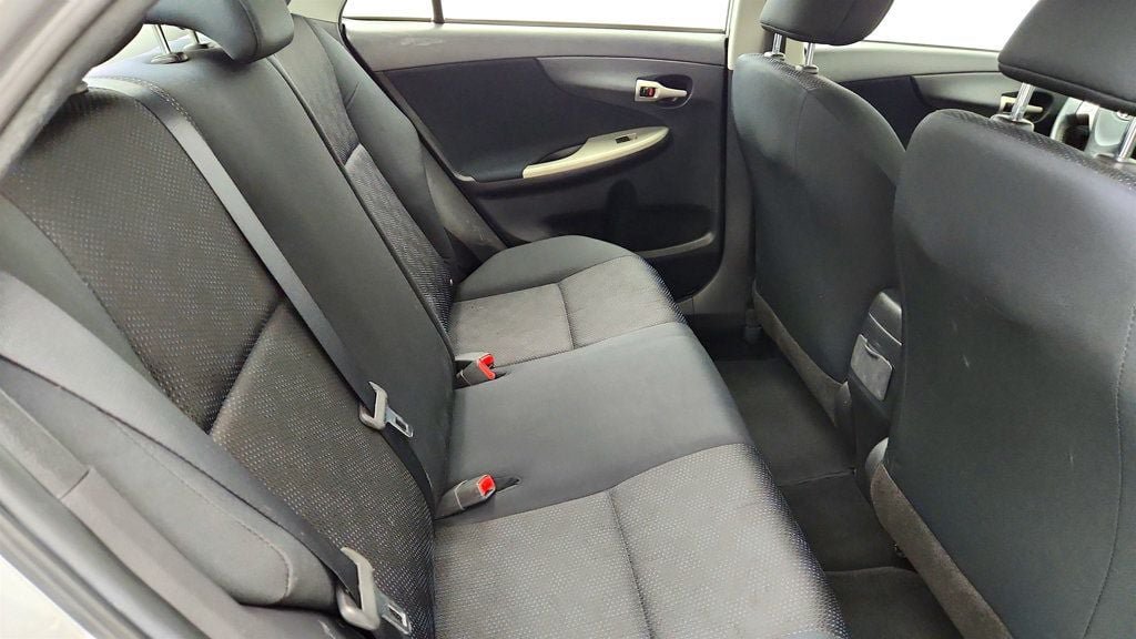 Used 2010 Toyota Corolla S FWD image 22