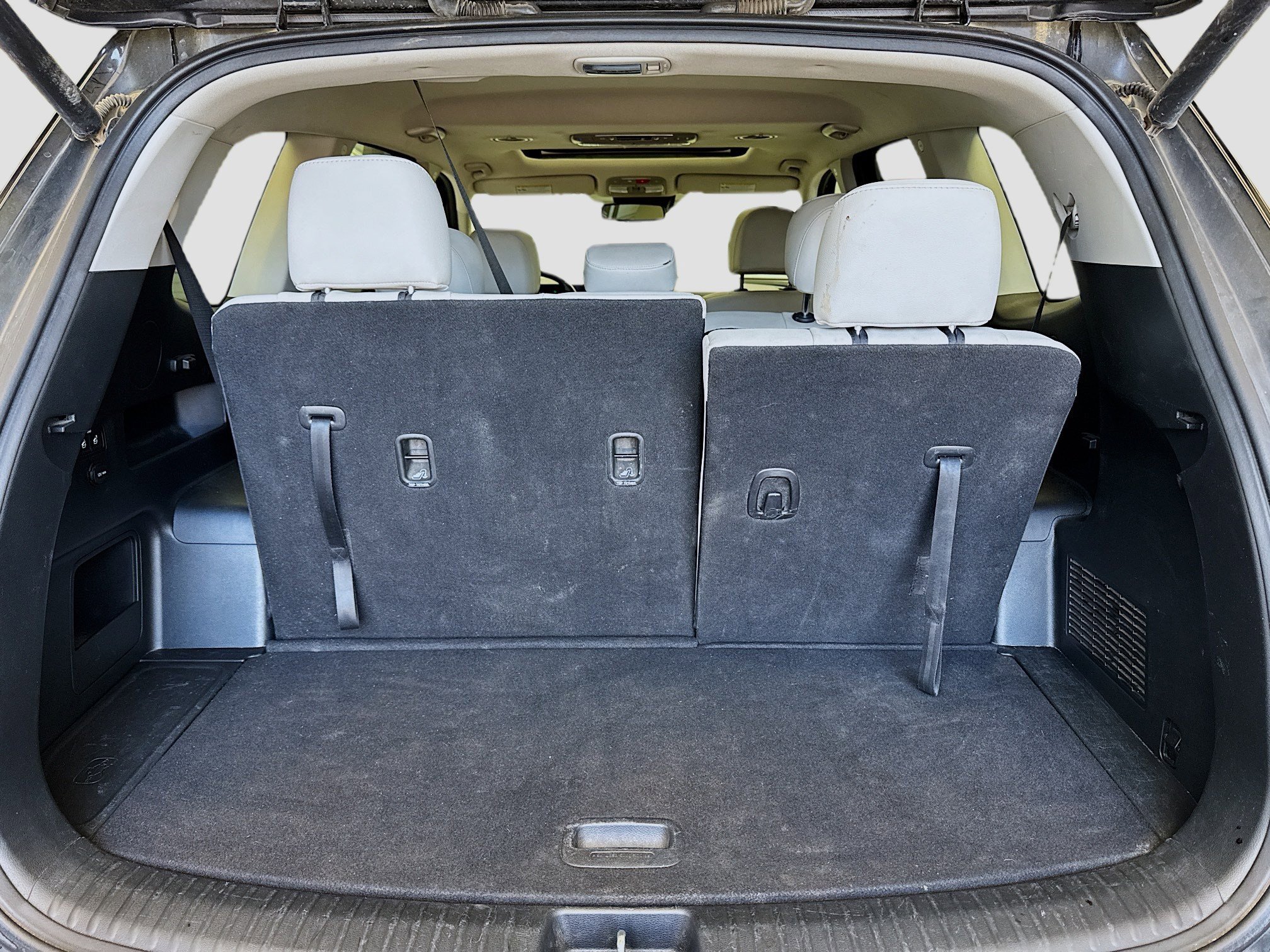 Used 2023 Kia Telluride EX image 18