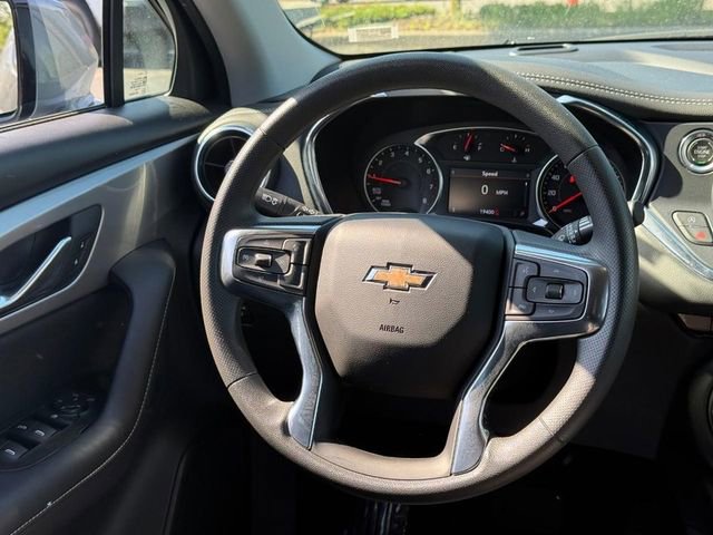 Used 2025 Chevrolet Blazer LT AWD/4WD image 13