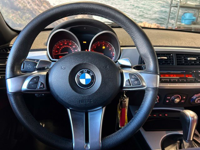 Used 2008 BMW Z4 3.0si RWD image 47