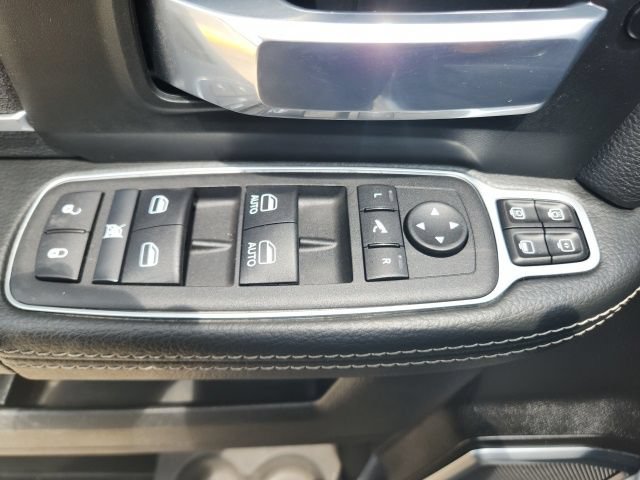 Used 2024 RAM 2500 Laramie w/ Safety Group AWD/4WD image 25