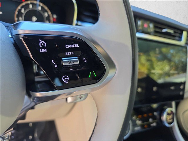 Used 2026 Jaguar F-PACE R-Dynamic S AWD/4WD image 19