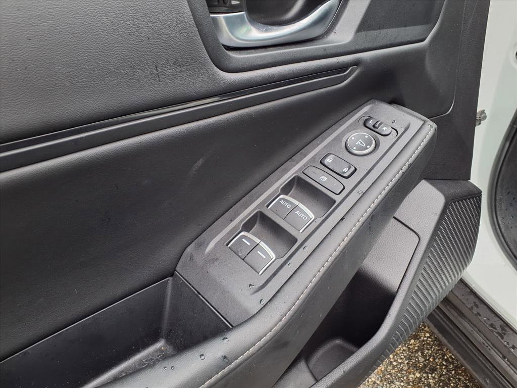 Used 2023 Honda Accord Sport image 15