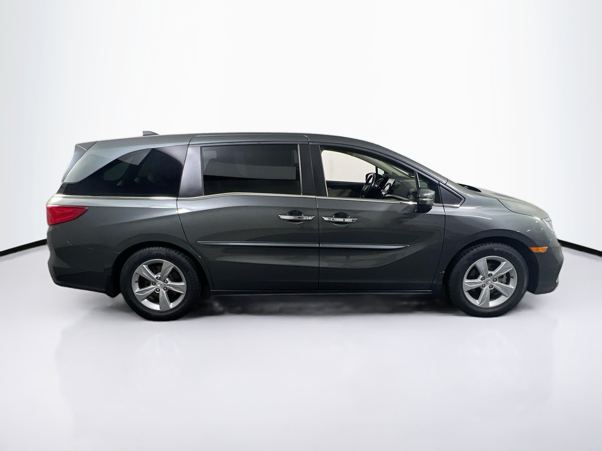 Used 2018 Honda Odyssey EX-L image 4