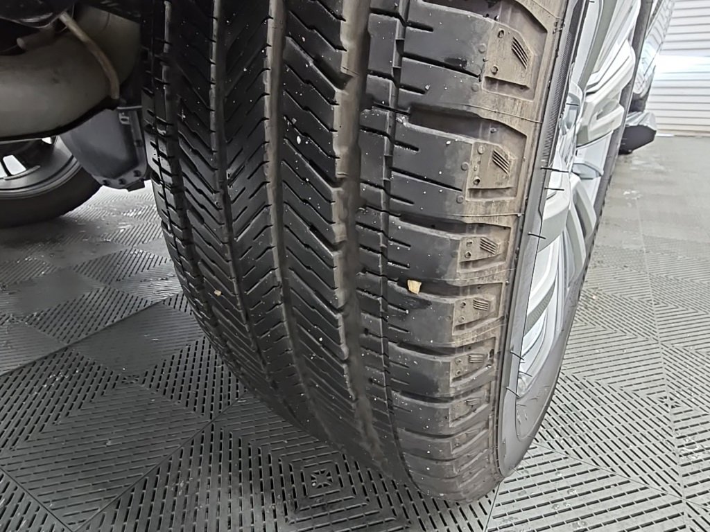 Used 2025 Ford F150 Platinum w/ Equipment Group 703A Plus image 55